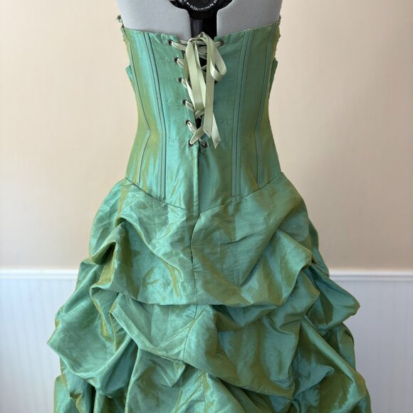 Alliage Paris Ruche Iridescent Green-Blue Gown | Corset Bust 38 | Size 12 AS-IS - Picture 11 of 16